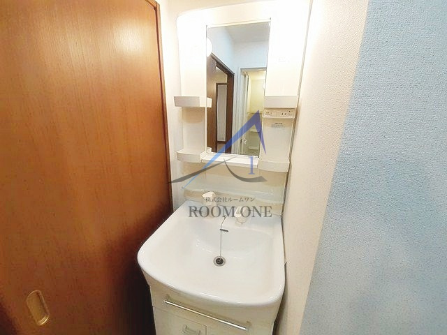 シュティル　アークの洗面所|洗面台です。