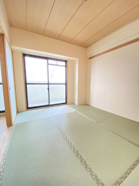 尼崎市武庫元町２丁目のアパートの和室