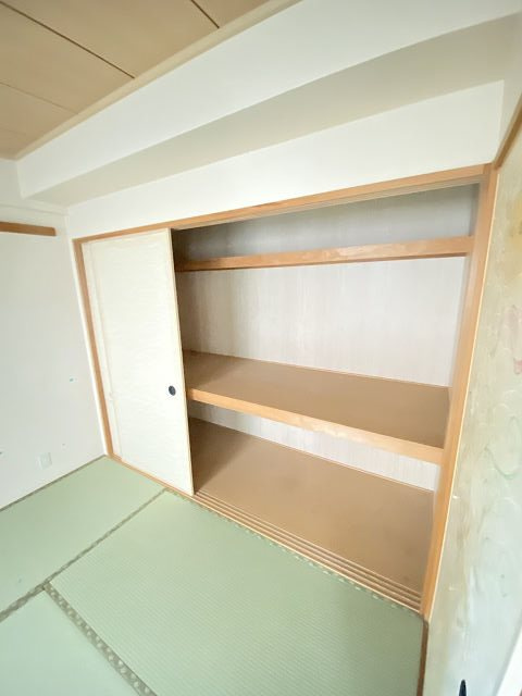 尼崎市武庫元町２丁目のアパートの収納