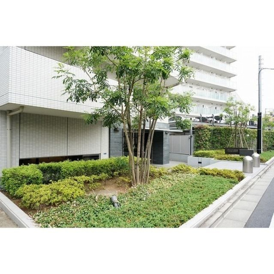 【エントランス】グランハイツ高田馬場