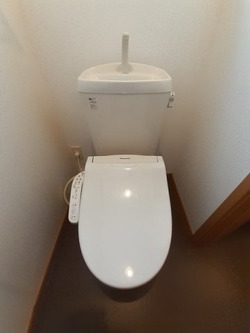 レジデンス比良出のトイレ