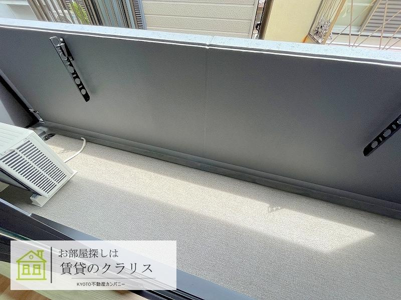 エクシード洛西口のバルコニー