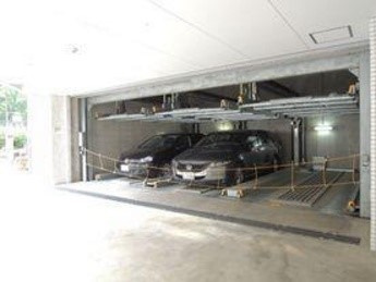 【駐車場】カスタリア池袋