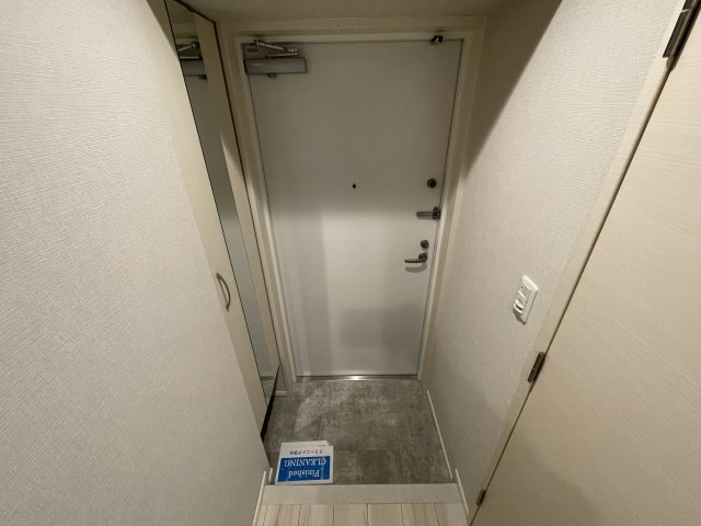 【玄関】
