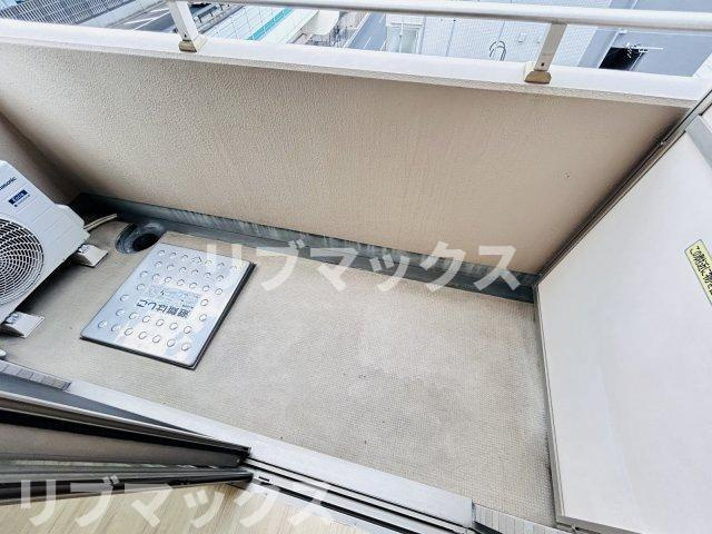 【バルコニー】