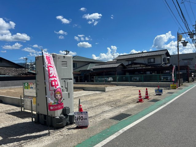 新築戸建　篠ノ井御幣川　全3棟の前面道路含む現地写真