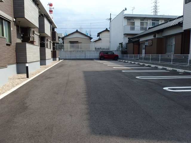 ソル・レバンテの駐車場