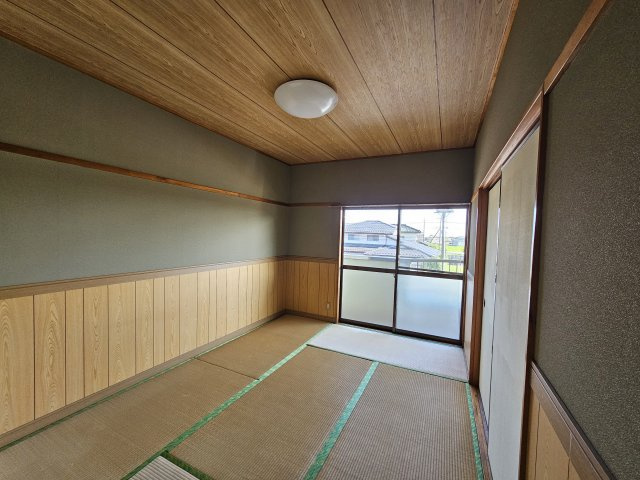 ハイグレード小島の和室|フローリングだけでなく、和室もあります