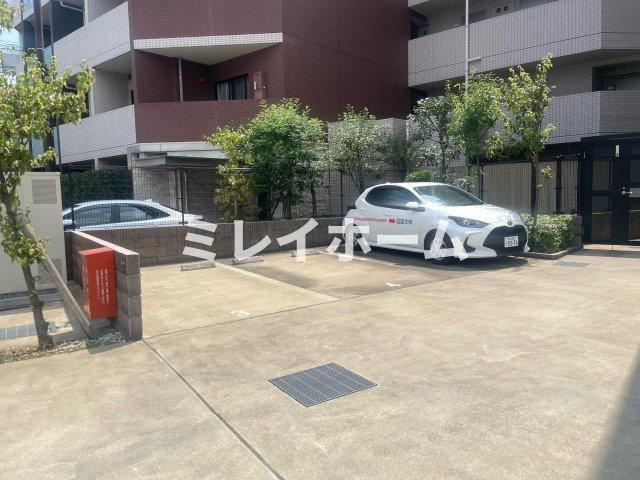 スカイコート品川パークサイドⅡの駐車場