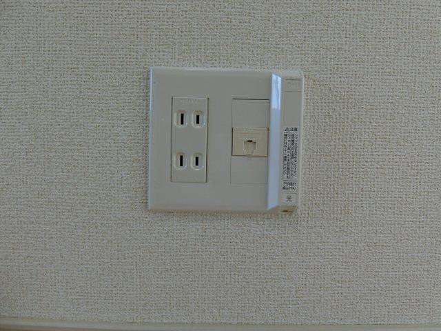 エミネンスの設備|イメージ101号室の写真（反転あり）