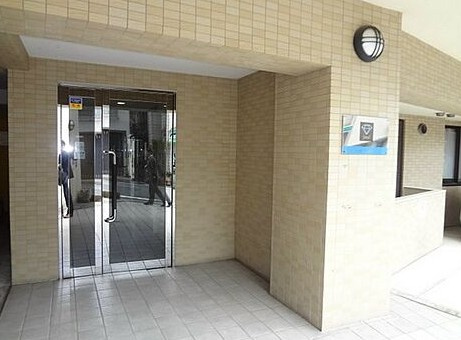 ジュエル目白台のエントランス