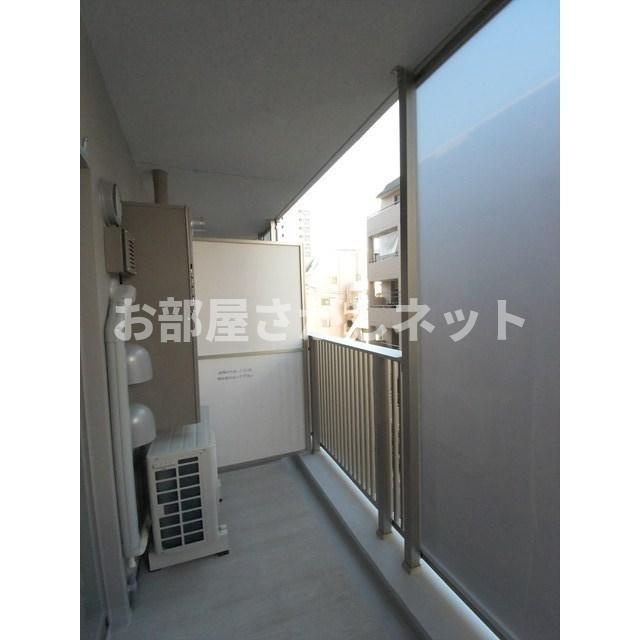ラクレイス横濱関内【おとり物件なし】#学生・社会人にオススメ！初期費用分割払いOK！のバルコニー