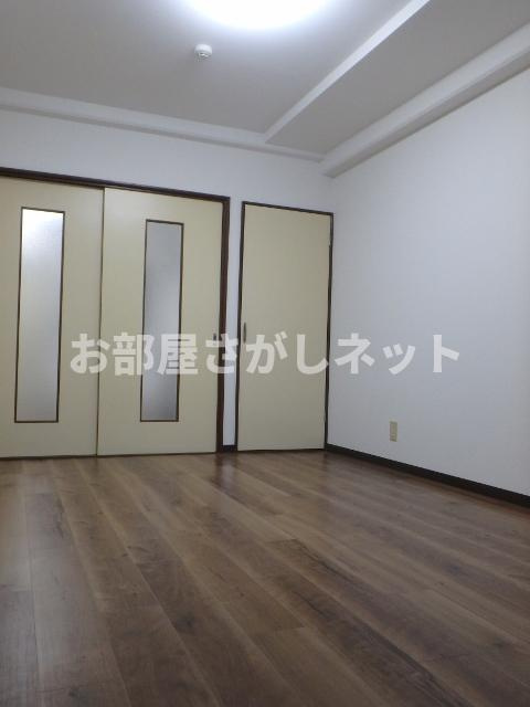 スターライトシティ小茂根【おとり物件なし】#学生・社会人にオススメ！初期費用分割払いOK！の洋室
