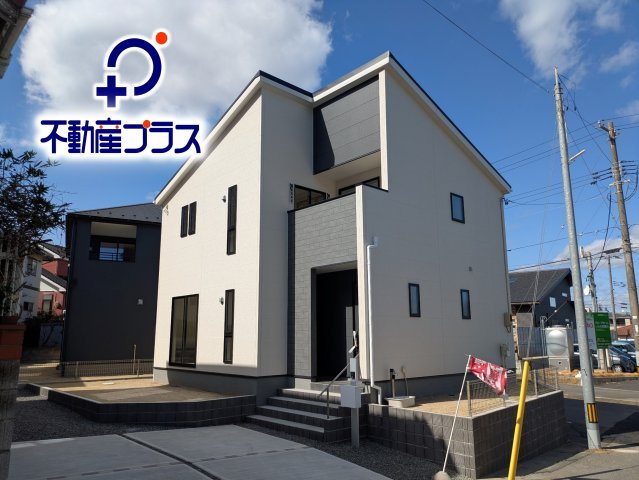 【いわき市郷ケ丘2丁目　第10・2号棟】　＼ランドリールーム/パントリー有り♪／