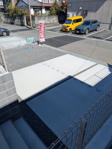 【いわき市郷ケ丘2丁目　第10・3号棟】　＼こだわりのつまったお洒落なデザイナーズ住宅♪／の浴室|同施工　◆ユニットバスの写真です◆　毎日の疲れを癒す広々とした浴室は、足を伸ばしてゆっくりとくつろげます♪　好きな音楽を聴いたり、動画を見たり、半身浴をして　自分だけの癒し時間が楽しめますね！

