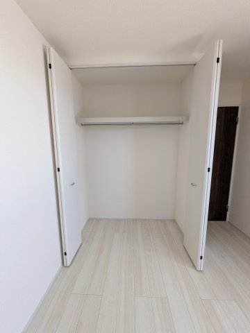 【いわき市郷ケ丘2丁目　第10・3号棟】　＼こだわりのつまったお洒落なデザイナーズ住宅♪／の玄関|同施工　毎日通る玄関はこちらです
