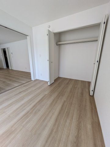 ◇佐糠町東一丁目　2期◇　2号棟　オール電化の新築建売住宅　　日当たり良好♪の洋室|◆居室の写真です◆家族構成によって色んなアレンジを加えられます♪それぞれにプライベートなスペースを持ち、子どもたちの成長も見守ることができますね。