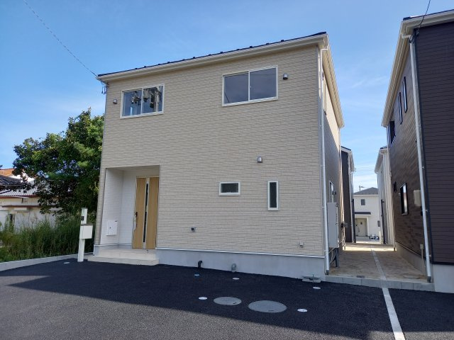 【いわき市郷ヶ丘第8／全2棟2号棟】　共働きの家族に住みやすい環境♪の外観|◆同施工写真です◆外観の写真です。お洒落な新築は気分が上がりますね♪