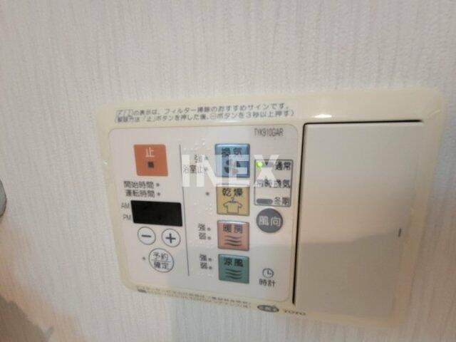 横浜市神奈川区西神奈川１丁目の賃貸マンションの設備|浴乾パネル