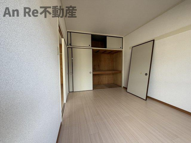 ベルヴィーユ弐番館の洋室