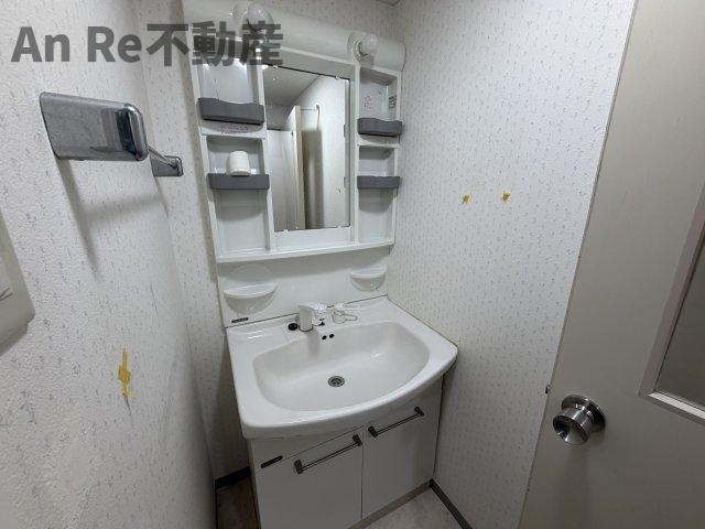 ベルヴィーユ弐番館の洗面所