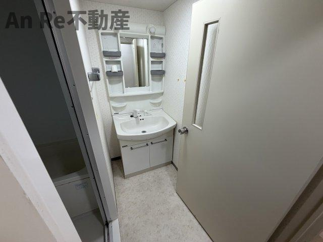 ベルヴィーユ弐番館の洗面所
