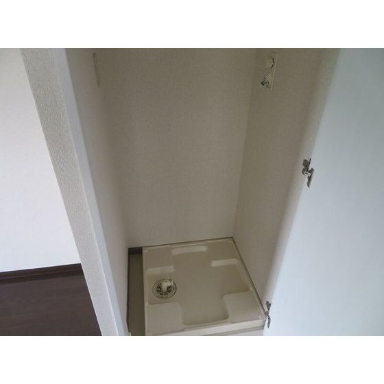 いずみマンションのその他|室内洗濯機置き場