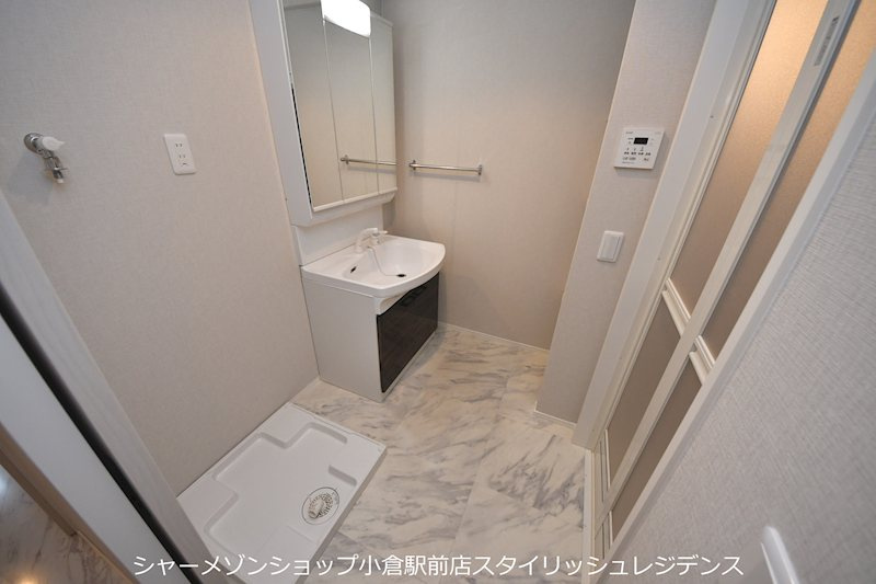 エストラーダ小倉の洗面所