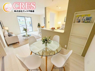 【居間・リビング】 | ☆☆新築分譲　泉町滝尻　全８棟-③　長期優良住宅！！ | LDK16～16.5帖！！
※実際に現地に家具はおかれておりません。また価格に家具は含まれておりません。(作成CG)