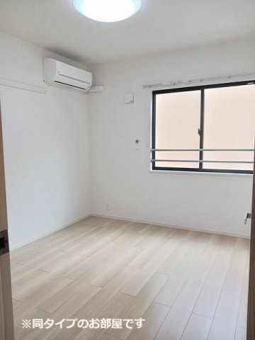 ＦＬＡＴ　Ｙ　Ⅴの内装|内装は落ち着いています