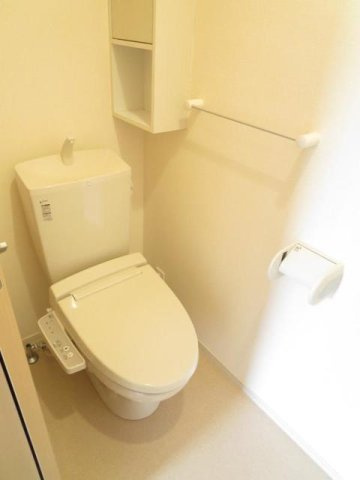 ルミエール六反地のトイレ|シンプルで使いやすいトイレです