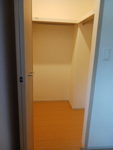 ホワイトローズＡの収納|大きなスペースがあり、収納には困りません