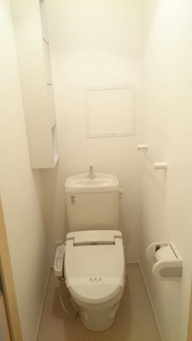 ボヌール　Ａのトイレ|落ち着いたトイレです