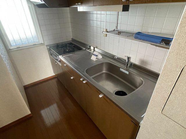 リンデンハイムのキッチン|※別号室参考写真です
