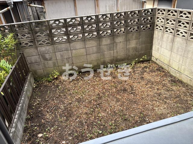金沢八景コーポラスの庭