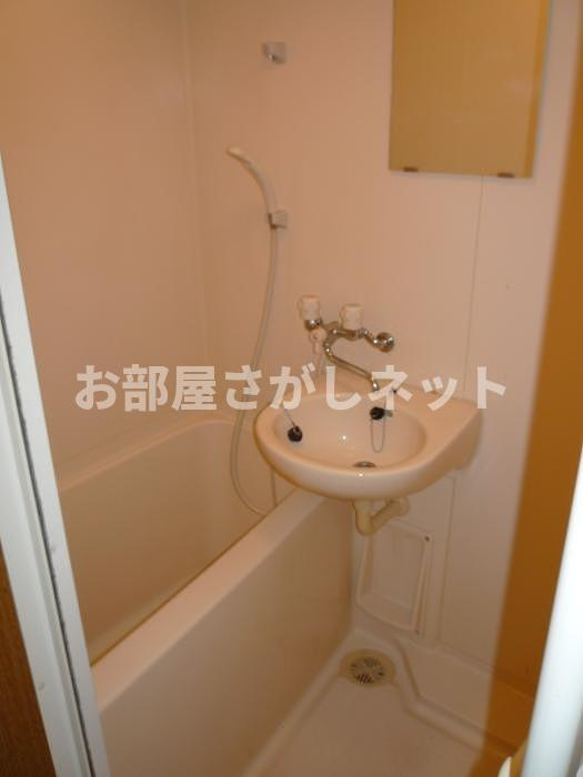 ステージファースト大塚【おとり物件なし】#学生・社会人にオススメ！初期費用分割払いOK！の浴室