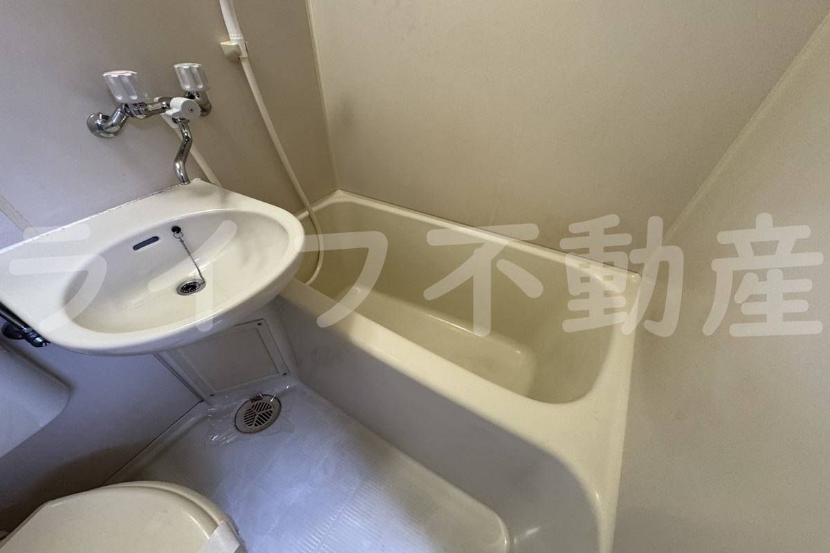 グランドハイツ東小橋の浴室|ゆったり過ごせるお風呂です