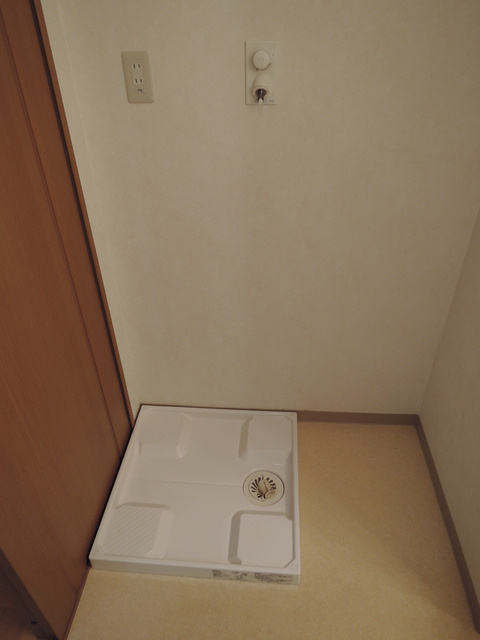 クレスト高円寺 の洗面所