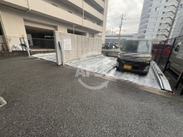 ウエストコート新大阪の駐車場|ウエストコート新大阪　駐車場