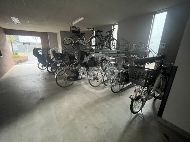 ウエストコート新大阪のその他共用部分|ウエストコート新大阪　駐輪場