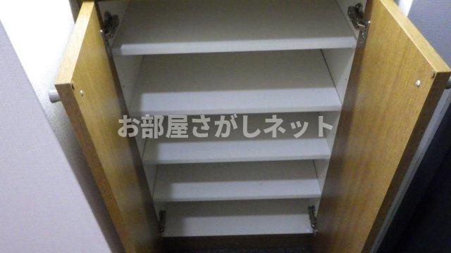 グリフィン川崎・西口【おとり物件なし】#学生・社会人にオススメ！初期費用分割払いOK！の収納|靴入