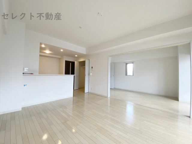 ラ・トゥール代官町の居間・リビング