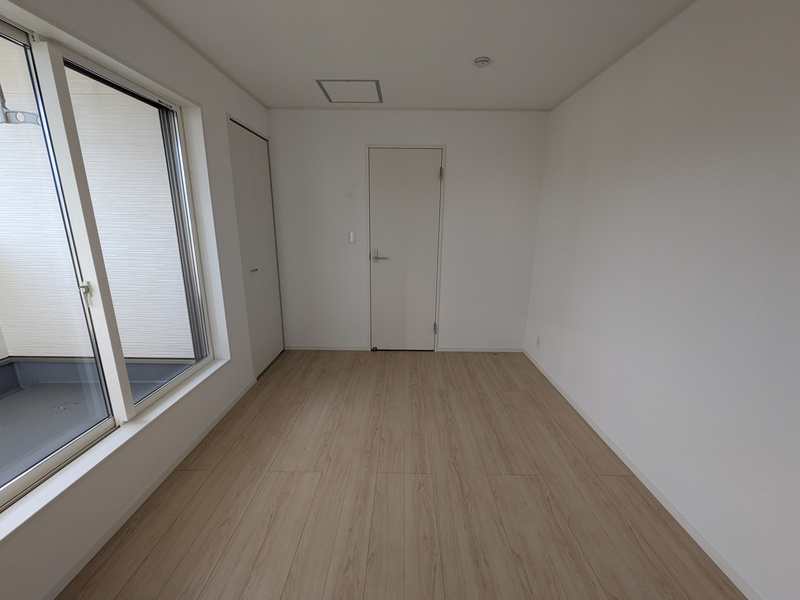 堺市美原区平尾戸建の洋室