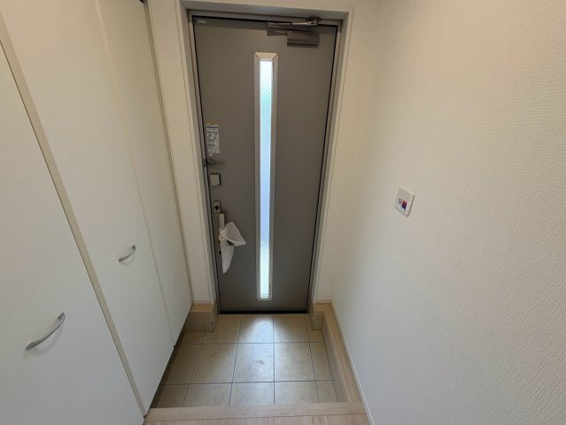 堺市美原区平尾戸建の玄関