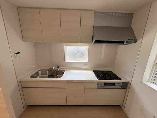 堺市美原区平尾戸建のキッチン