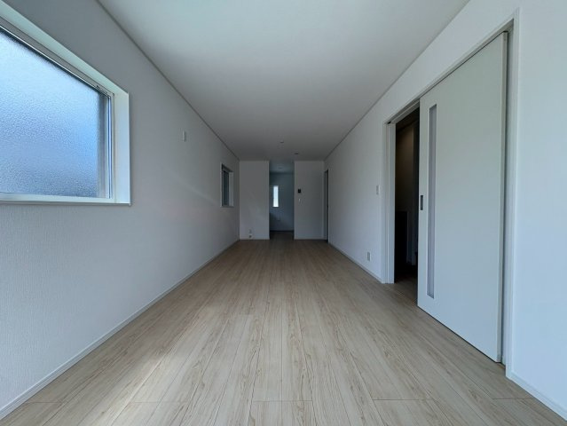 堺市美原区平尾戸建の居間・リビング