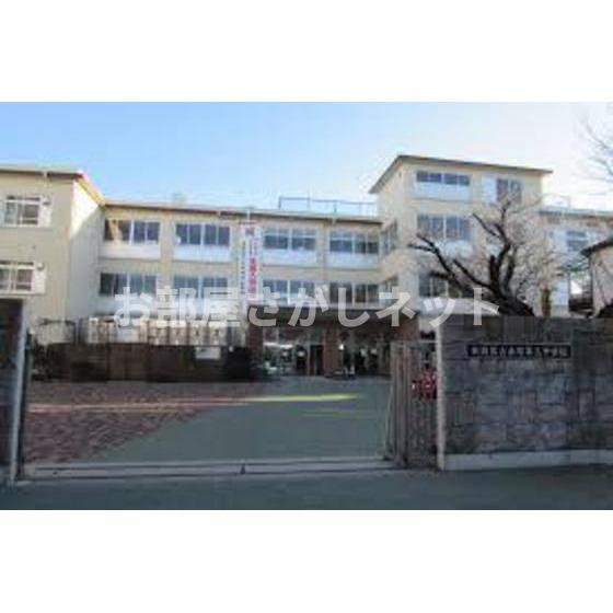 ファミーユ・ドミの周辺|中学校「板橋区立赤塚第三中学校まで732ｍ」