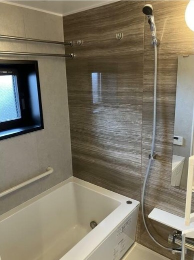 【浴室】 | ブリリアンクラス高円寺 | 追い焚き機能、浴室乾燥機付きバス。