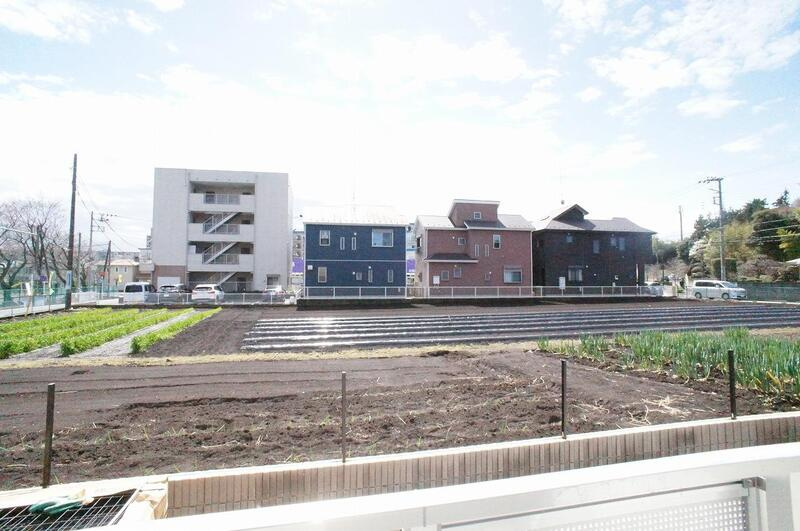 リブリ・LUCE町田のバルコニー