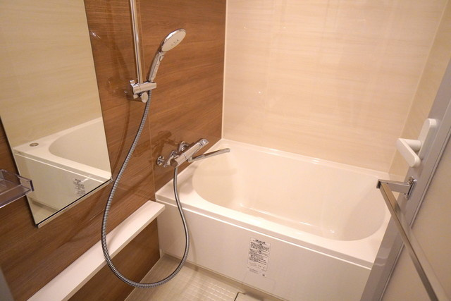 ルフォンプログレ中野坂上の浴室|※写真は同タイプ住戸です。